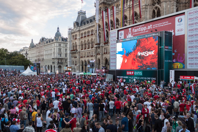EM 2016, Rathausplatz Wien | Foto: firstspot