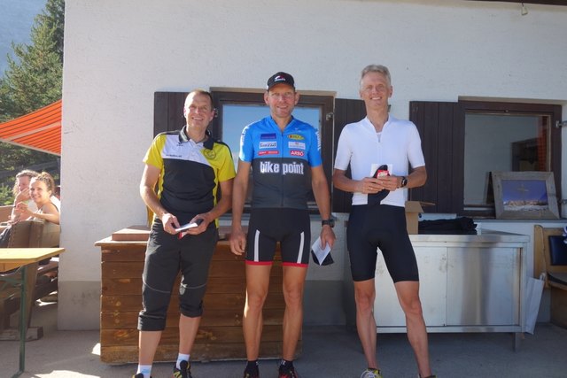 Sieger der Klasse Bergduathlon Herren 2: Bernhard Haller, Guglberger Günter und Roland Peinelt. | Foto: SV Telfes