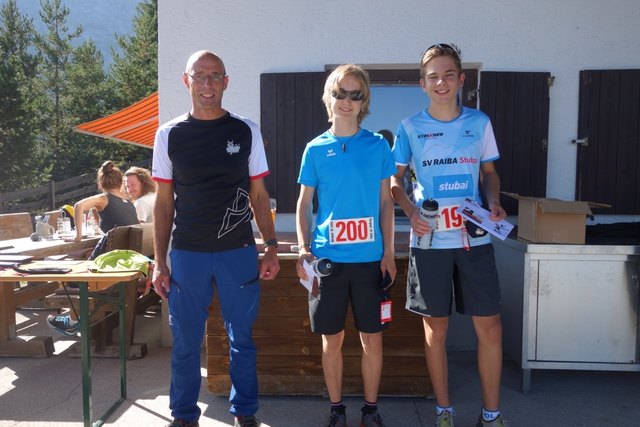 Die Junioren Philip Flörl und Manuel Hofer | Foto: SV Telfes