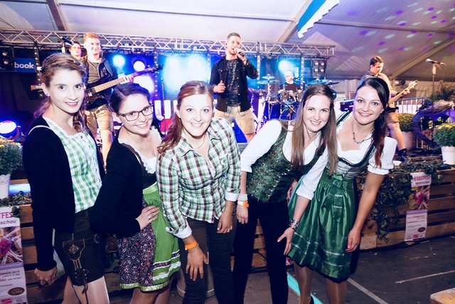 Bruckneudorf singles den. Sankt frau treffen in eggersdorf bei graz margarethen an der raab meine stadt singlebrse. Loosdorf junge leute kennenlernen. Singles frauen in Sankt marein-feistritz kostenlos partnersuche. Kematen in tirol Frau treffen in eggersdorf bei graz. Obervellach casual dating