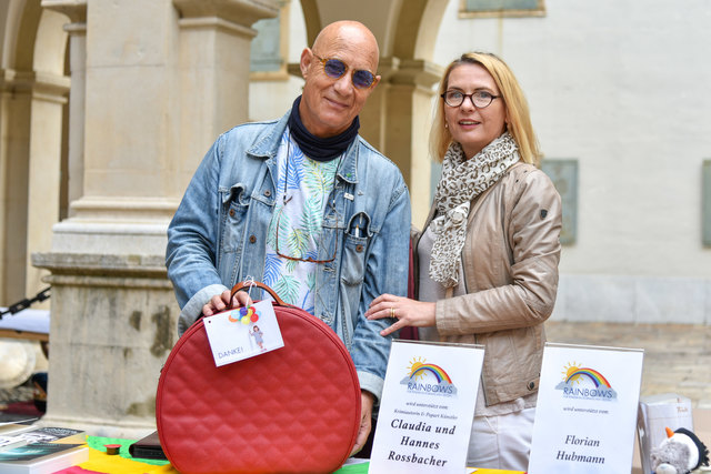 Für den guten Zweck: Claudia und Hannes Rossbacher | Foto: GEPA