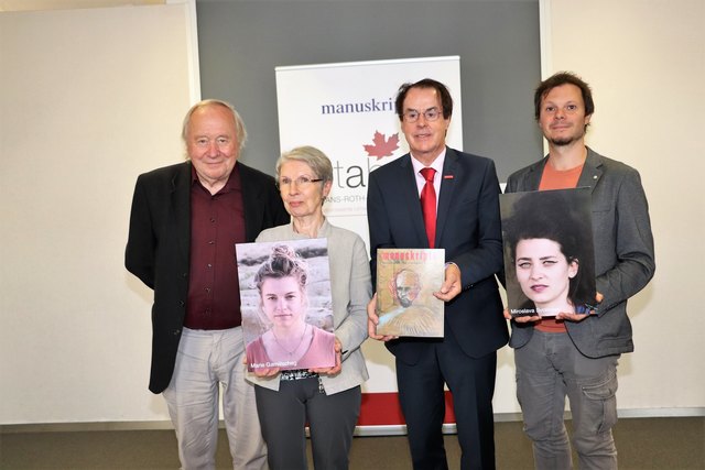 Reinhard P. Gruber, Barbara Frischmuth, Hans Roth und Andreas Unterweger bei der Bekanntgabe der Rotahorn-Preisträger.