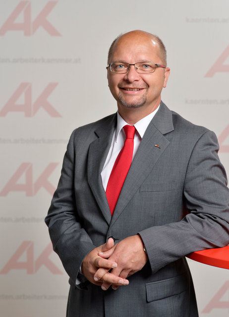 AK-Steuerexperte Joachim Rinsöl hilft beim Steuerausgleich | Foto: AK/Helge Bauer