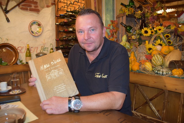 Geschäftsführer Heinz Klaus Schnabl weiß, was den Gästen schmeckt.