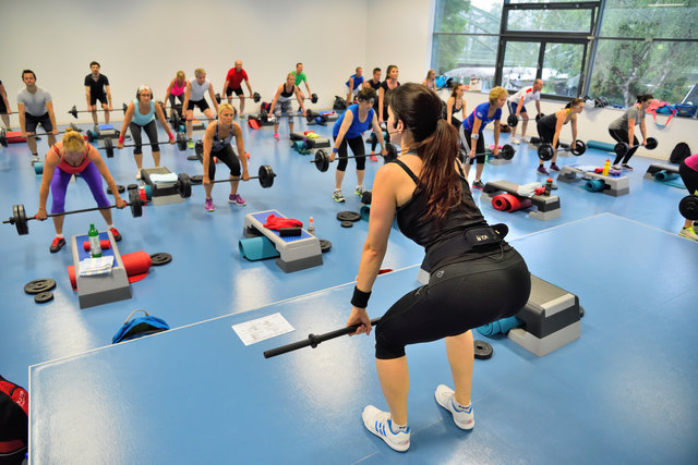 Schweißtreibendes Langhalstraining im Welser Turnverein.