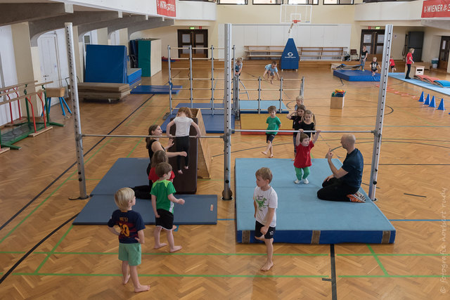 Im Welser Turnverein gibt es für alle Altersklassen Fitnessprogramme.