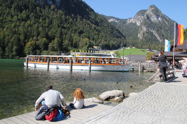 Besonders lieb fand ich das kleine Mädchen, mit den schön gelockten, roten Haaren.