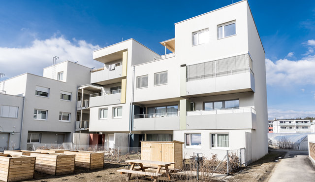 In diesem Wohlblock in Feschnig sind die bedarfsorientierten Wohneinrichtungen untergebracht | Foto: Autark