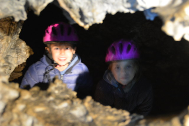 In der Ötscher-Tropfsteinhöhle erhält man faszinierende Einblicke in die Welt der Stalaktiten und Stalagmiten.