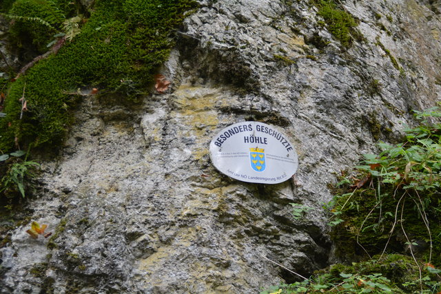 Endlich geschafft: Unsere Wandergruppe ist bei der Ötscher-Tropfsteinhöhle angekommen.