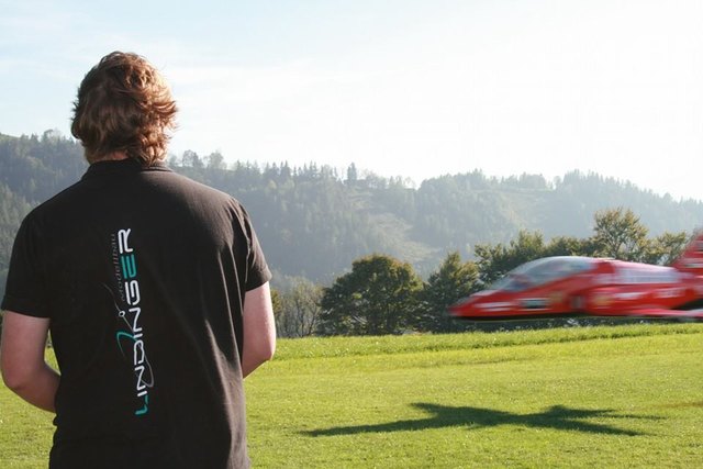 Der Modellflug erfordert äußerst viel Fingerspitzengefühl. | Foto: MFC Eisenstraße