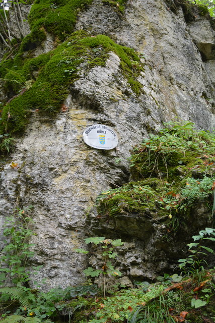Endlich geschafft: Unsere Wandergruppe ist bei der Ötscher-Tropfsteinhöhle angekommen.