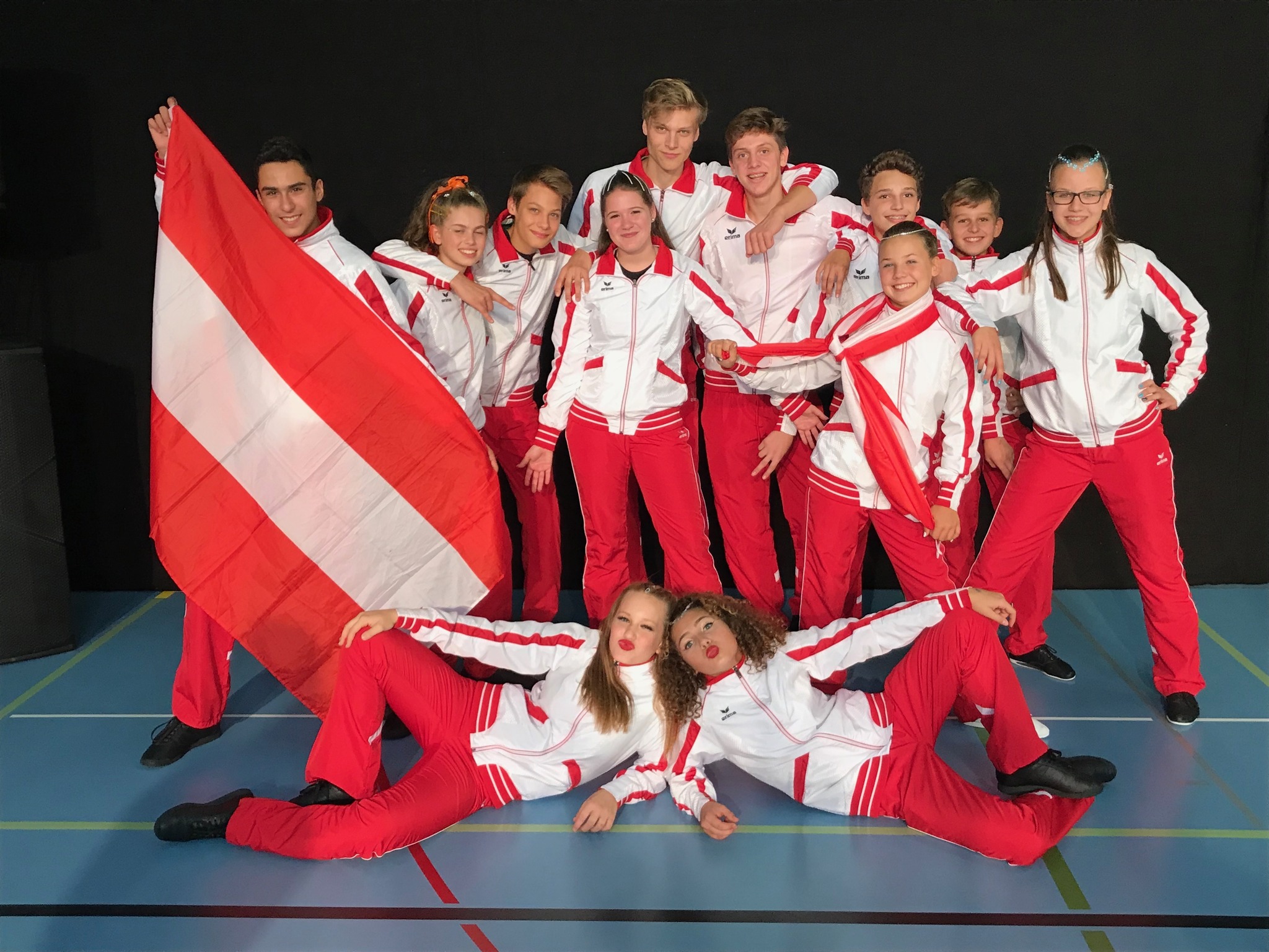 RRC Formation 88-Junioren tanzten sich ins Viertelfinale der ...