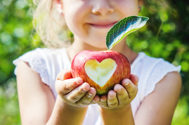 Gesunde Ernährung ist eines der Versprechen, das wir unserem Herzen geben sollten.