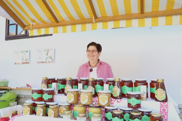 Was darf auf einem Genussmarkt nicht fehlen? Richtig - regionale Erzeugnisse!