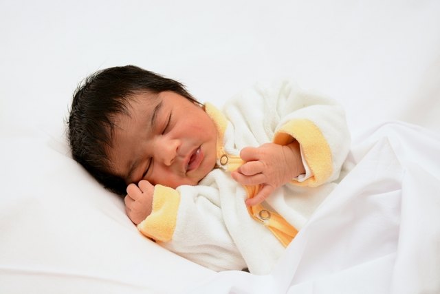 HARGUM • Datum: 13.4.2018, Eltern: Manpreet Kaur & Amrinderpal Kainth, Größe: 49 cm, Gewicht: 2950 g | Foto: babysmile