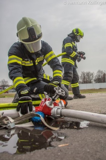 Atemschutztraining mit den Kameraden aus Amberg. | Foto: FF Wels