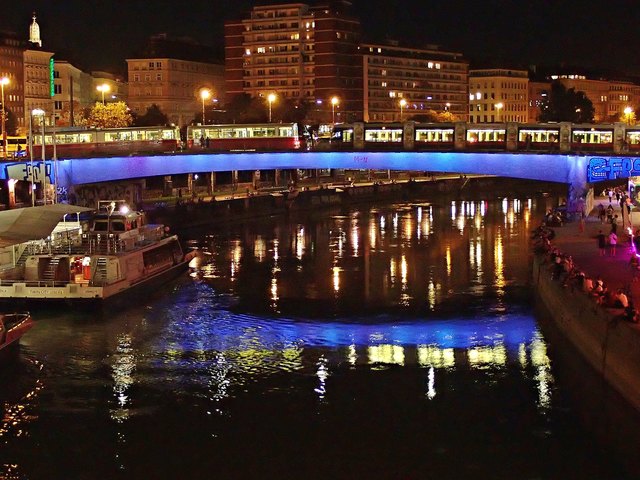 Marienbrücke über dem Donaukanal