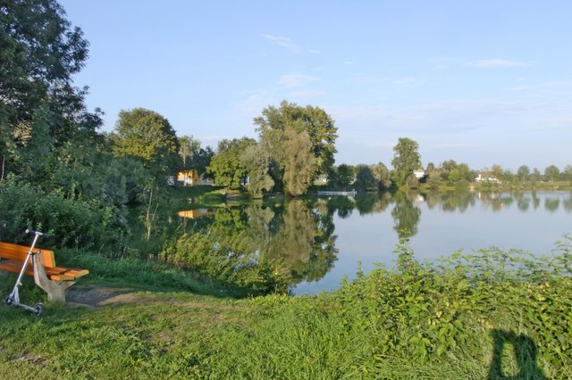 Am Rastplatz am See