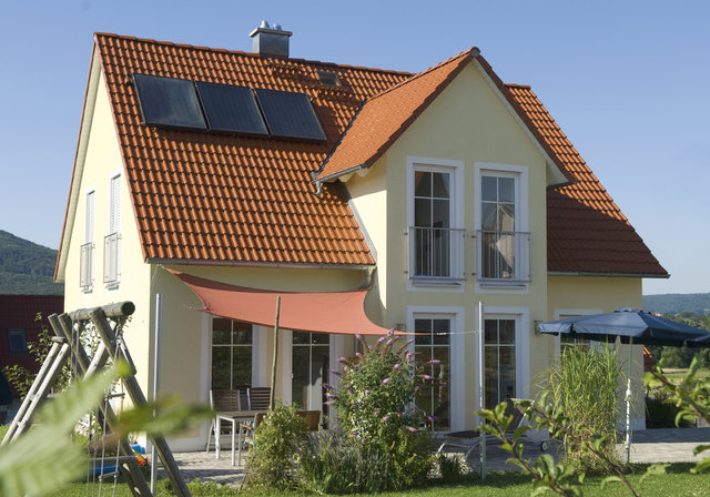 In Österreich gibt es schätzungsweise 100.000 Photovoltaikanlagen – 65 Prozent der PV-Anlagen sind im privaten Bereich installiert.