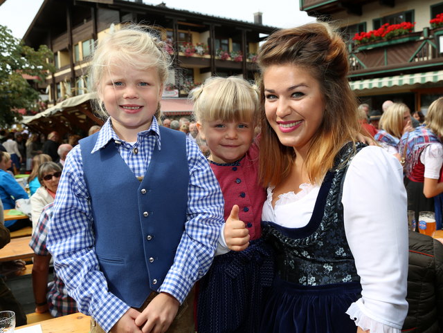Lena, Marie mit ihrer Tante Theresa Herzog hatten richtig Spaß.