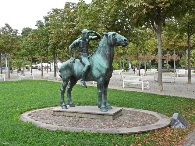 Nackter Reiter in bronze von 1904/1905