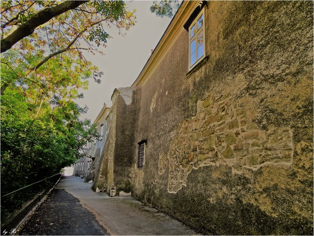 Rund um die Burg