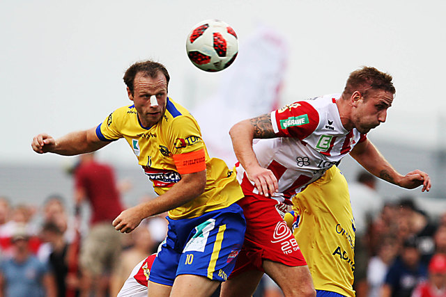 Christian Dengg spielte seine Kopfballstärke auch in Wels perfekt aus. | Foto: Franz Krainer