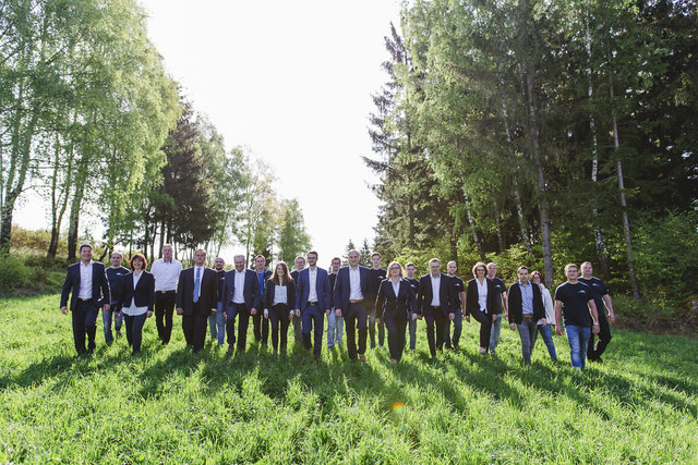 Das EPS-Team feierte im September 2018 sein 20-jähriges Bestehen mit einem großen firmeninternen Fest. | Foto: EPS