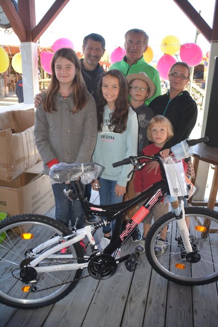 Adi Kalchbrenner und Sascha Wurglits luden zum Fair Help-Familienfest.