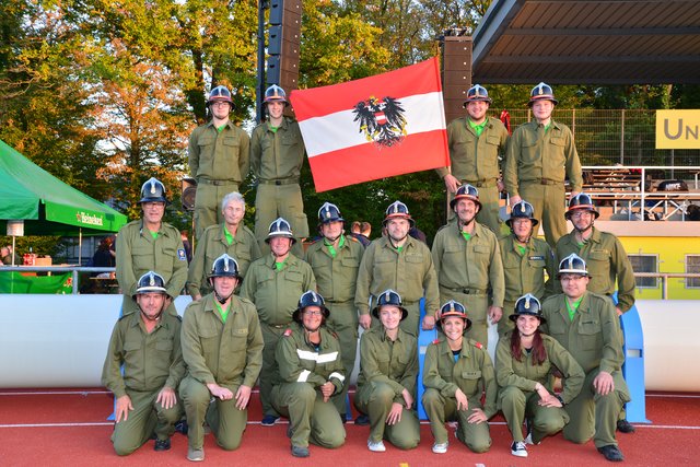 FF Nettingsdorf und Frauenbewerbsgruppe | Foto: Alfred Pils