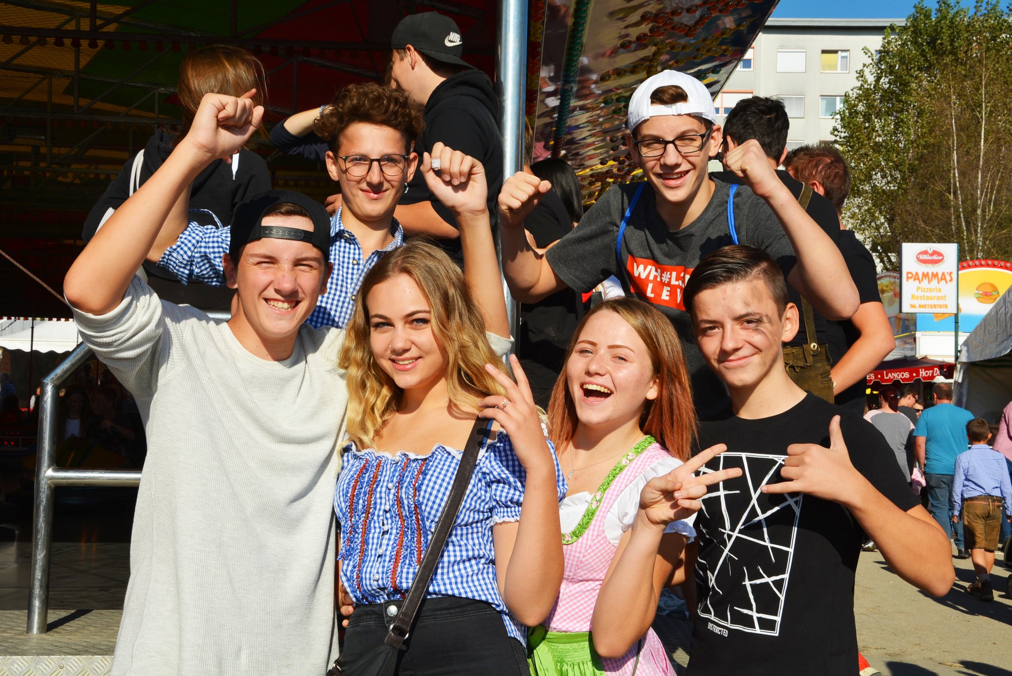 Neue menschen kennenlernen in unterwaltersdorf. Dating seite aus altheim. Neue leute kennenlernen in wallsee. Stadt kennenlernen aus sankt veit an der glan Weibliche singles in sll Sie sucht ihn hellenthal
