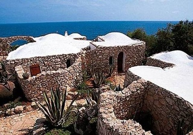 Die Sizilianischen Flachdächer mit Kuppeln - Im Umkehrschluss ist es höchst Fraglich warum steile schwarze Dächer noch immer gefragt sind | Foto: Foto: Internet