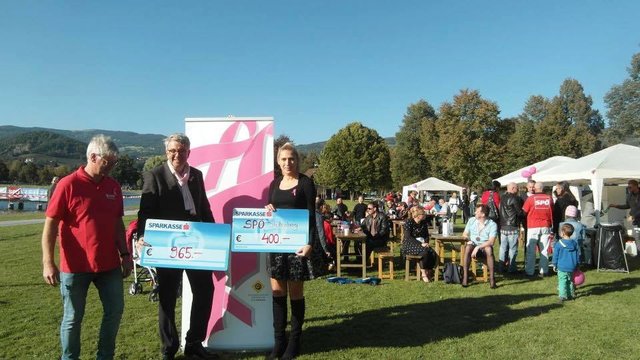Durch die große Spendenbereitschaft konnten 1.365 Euro für die Krebshilfe Steiermark gesammelt werden. | Foto: Hirberger