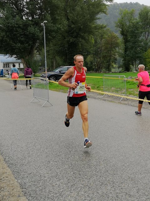 Unterwegs zum bereits sechsten Sieg beim Wachaumarathon. | Foto: Werner Schrittwieser