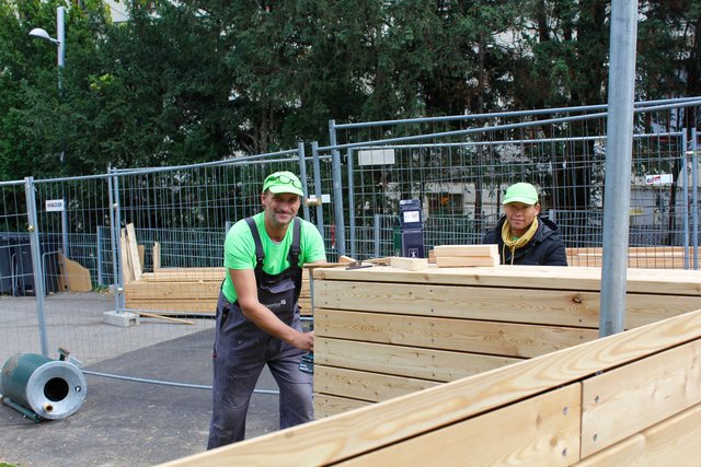 Voll engagiert: Alle, die hier an der Arbeit sind produzieren Top-Qualität und sind stolz darauf.
