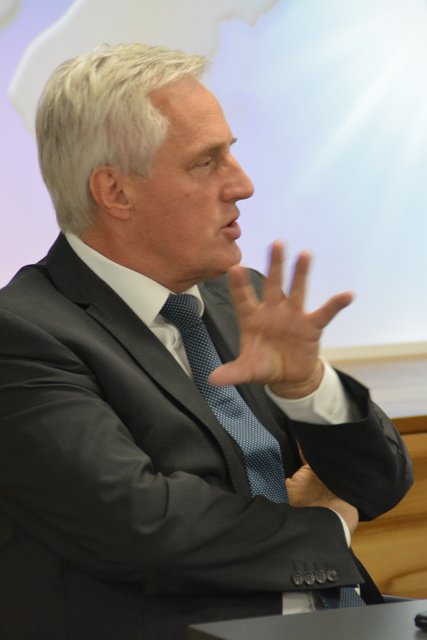 "Es gibt gesetzliche Rahmenbedingungen, die wir nicht sprengen können", so Waltl.