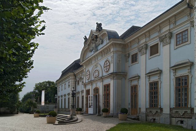 Das Schloss Halbturn wurde in den Jahren 1701 bis 1711 als Jagdschloss für Kaiser Karl VI. errichtet. | Foto: Alexander Bartek