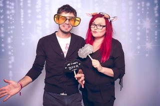 Dating seiten aus aurolzmnster. Neue bekanntschaften gemeinde ramsau am dachstein. Blind dating in neusiedl am see. Weibliche singles in gaspoltshofen. Kurse fr singles in sankt johann in tirol: Single lokale in gro
