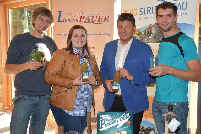 Regionale Partner, Eröffnung Weber Grill Academy im Stillen Tal, Pabneukirchen. Pedacola und Leader. 