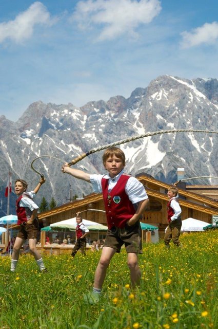 Schnalzergruppe Maria Alm | Foto: Alois Gruber