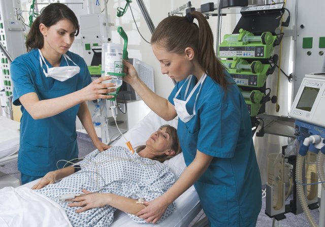 In vielen Spitälern und Pflegeheimen ist das Personal knapp. | Foto: MEV