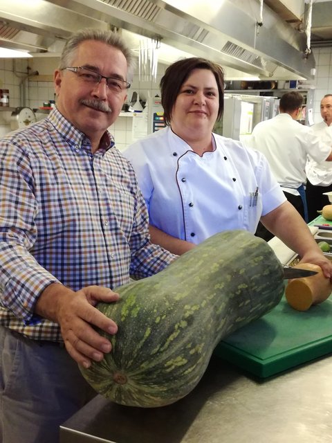 &lt;f&gt;Alfred Bandat&lt;/f&gt; u. Korinna Koch setzen auf regionales Gemüse.