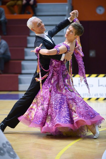 Helmut &amp; Felizitas Weber starten bei der Staatsmeisterschaft Standard in der Senioren IV Sonderklasse | Foto: mit freundlicher Genehmigung © blitznicht.de