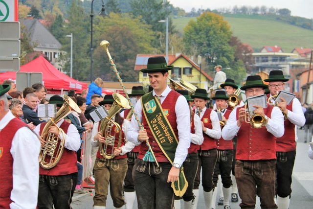 Jugendkapelle Fernitz, Winzerzug, Weinlesefest Gamlitz