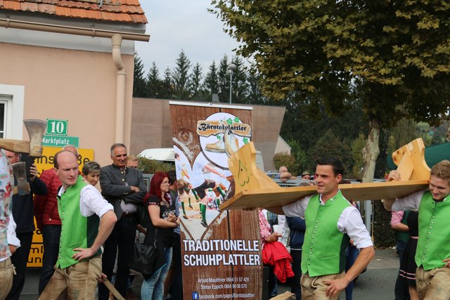 Bärntalplattler, Winzerzug, Weinlesefest, Gamlitz, Brauchtumsumzug