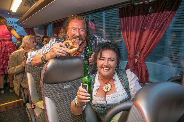Als Frühstück gabs schon Bier und Brezn