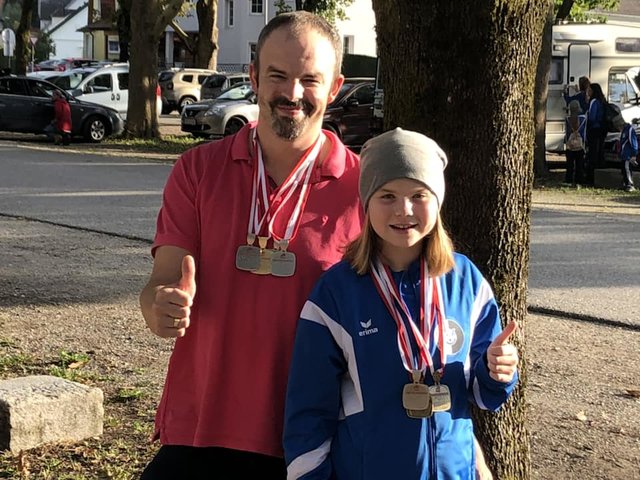 Franziska Kierlinger-Seiberl hat das Schwimmer-Gen wohl von ihrem Vater geerbt. Der 40jährige kommt wie seine Tochter immer besser in Form!