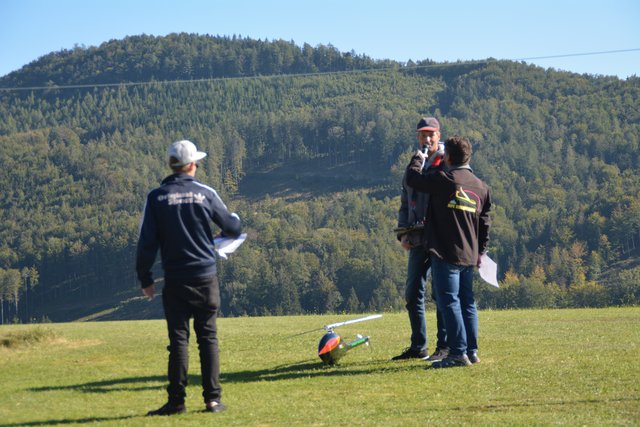 Die Mitglieder des MFC Eisenstraße zeigten beim Mostfliegen in Gseng ihr Können.