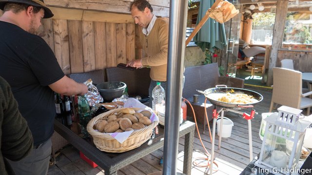 Kurt Gruber beim "Oaspeis" kochen